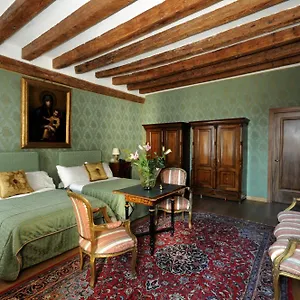 **** Hotel Relais Alberti Italia