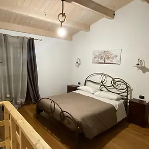 Tzia Udroni Ossi