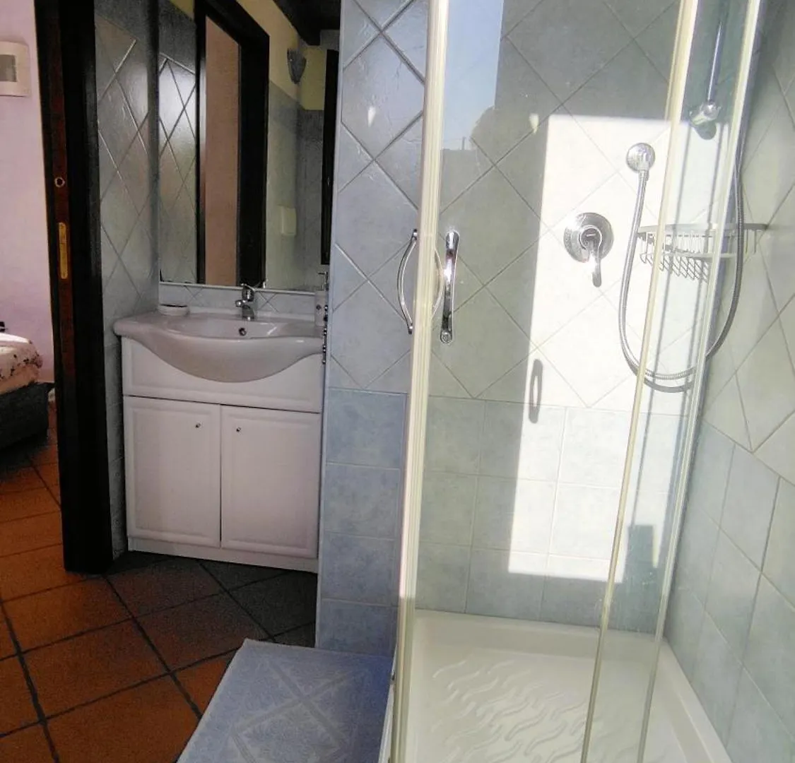 Grotta Delle Fate Bed & Breakfast Ossi