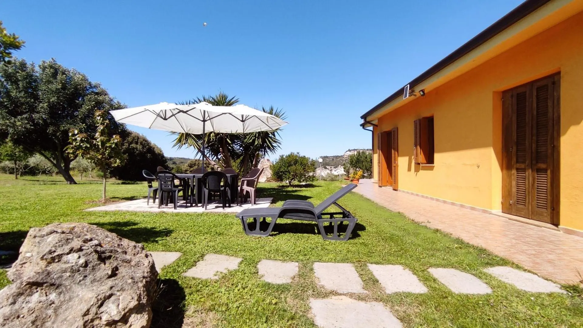 Bed & Breakfast Bed and Breakfast Grotta Delle Fate Ossi Italia
